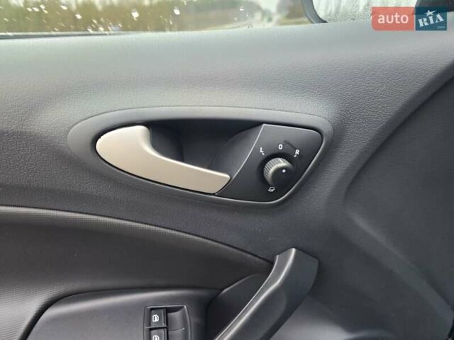 Чорний Сеат Ibiza, об'ємом двигуна 1.4 л та пробігом 194 тис. км за 8499 $, фото 28 на Automoto.ua