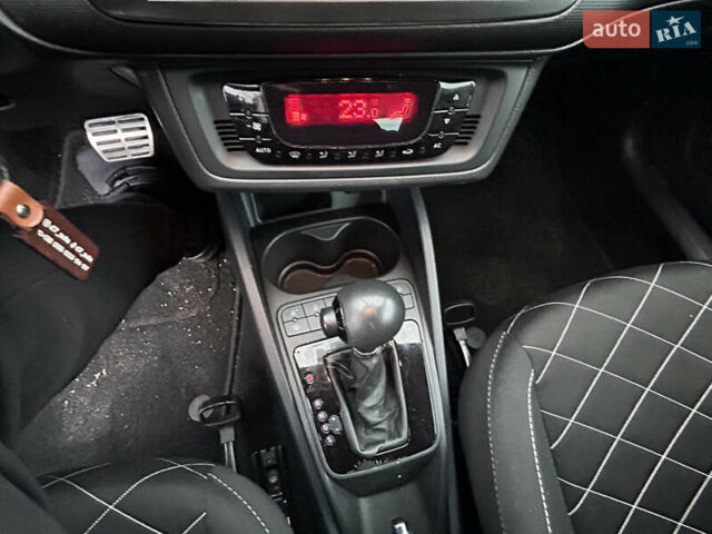 Черный Сеат Ибица, объемом двигателя 1.4 л и пробегом 171 тыс. км за 9100 $, фото 23 на Automoto.ua