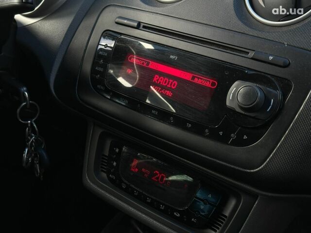 Сеат Ибица 2011 в Одессе на Automoto.ua Черный Сеат Ибица, объемом двигателя 1.2 л и пробегом 245 тыс. км за 5980 $, фото 20 на Automoto.ua
