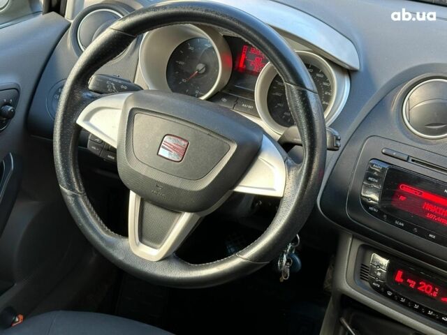 Чорний Сеат Ibiza, об'ємом двигуна 1.2 л та пробігом 245 тис. км за 5980 $, фото 16 на Automoto.ua