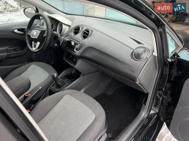 Черный Сеат Ибица, объемом двигателя 1.6 л и пробегом 213 тыс. км за 6600 $, фото 16 на Automoto.ua