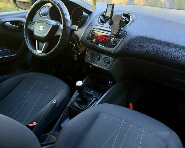 Чорний Сеат Ibiza, об'ємом двигуна 1.2 л та пробігом 199 тис. км за 4999 $, фото 28 на Automoto.ua