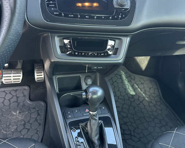 Черный Сеат Ибица, объемом двигателя 1.39 л и пробегом 202 тыс. км за 9199 $, фото 6 на Automoto.ua