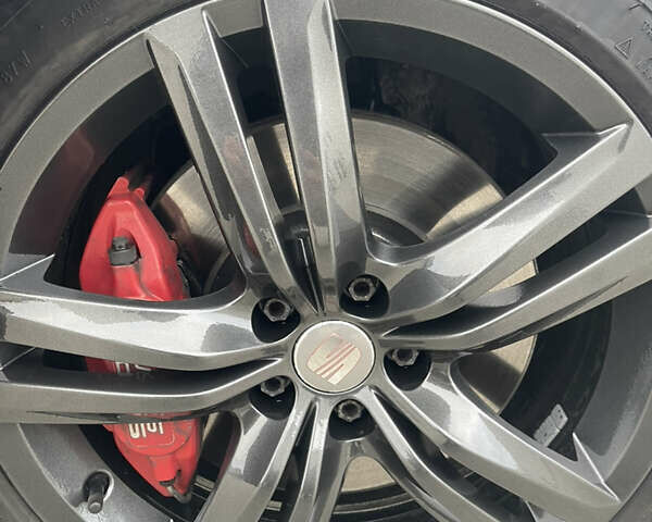 Чорний Сеат Ibiza, об'ємом двигуна 1.4 л та пробігом 198 тис. км за 8000 $, фото 24 на Automoto.ua