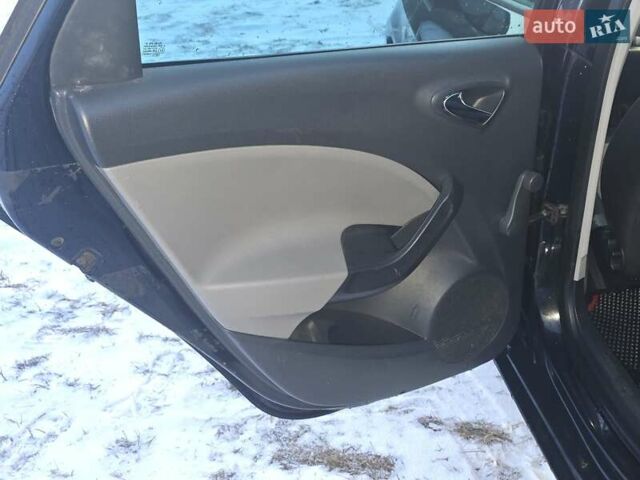 Черный Сеат Ибица, объемом двигателя 1.6 л и пробегом 260 тыс. км за 5850 $, фото 12 на Automoto.ua
