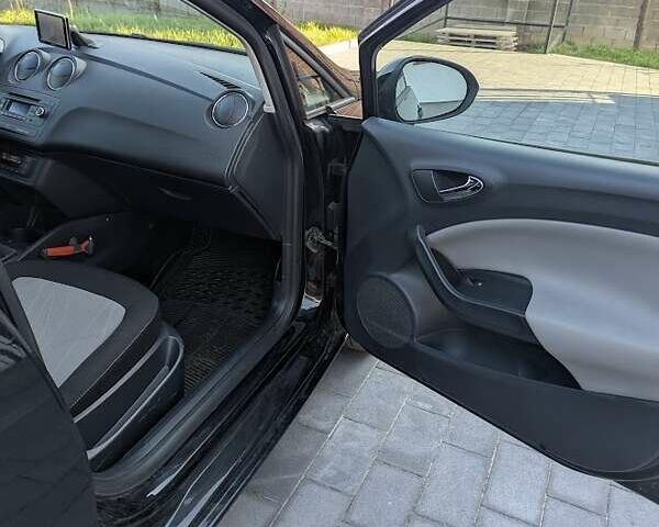 Черный Сеат Ибица, объемом двигателя 1.2 л и пробегом 168 тыс. км за 6300 $, фото 23 на Automoto.ua