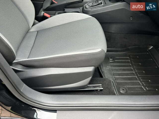 Черный Сеат Ибица, объемом двигателя 1 л и пробегом 32 тыс. км за 15900 $, фото 88 на Automoto.ua