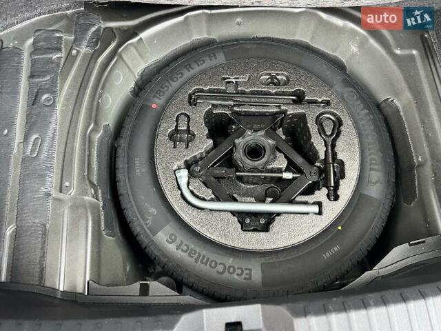 Черный Сеат Ибица, объемом двигателя 1 л и пробегом 32 тыс. км за 15900 $, фото 46 на Automoto.ua