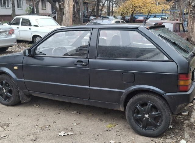 Черный Сеат Ибица, объемом двигателя 0 л и пробегом 320 тыс. км за 1000 $, фото 3 на Automoto.ua