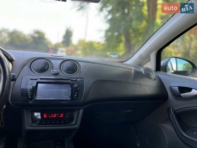 Чорний Сеат Ibiza, об'ємом двигуна 1.6 л та пробігом 295 тис. км за 4950 $, фото 43 на Automoto.ua