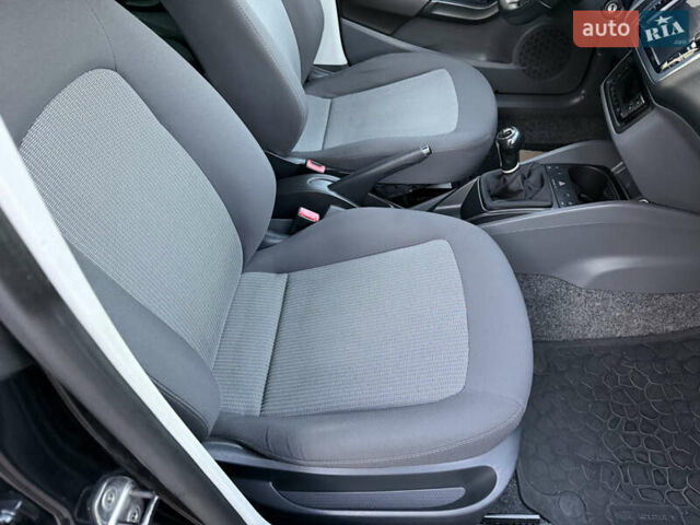 Черный Сеат Ибица, объемом двигателя 1.2 л и пробегом 210 тыс. км за 5600 $, фото 18 на Automoto.ua