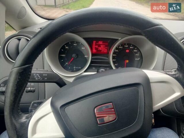 Черный Сеат Ибица, объемом двигателя 1.2 л и пробегом 290 тыс. км за 5000 $, фото 11 на Automoto.ua