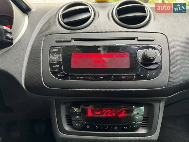 Черный Сеат Ибица, объемом двигателя 1.2 л и пробегом 241 тыс. км за 5500 $, фото 6 на Automoto.ua