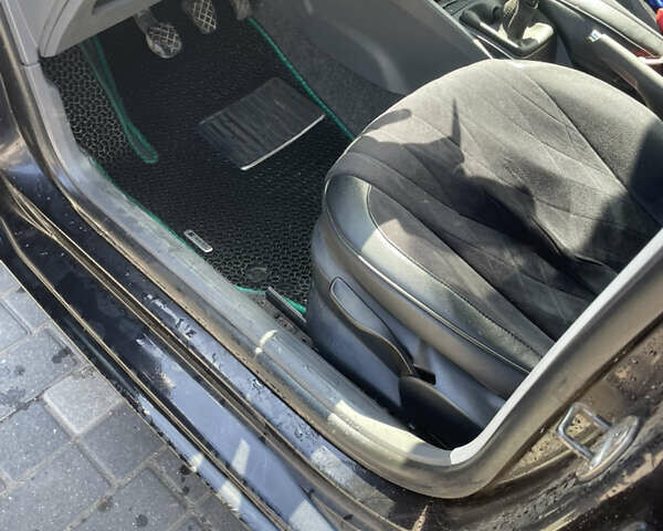 Черный Сеат Ибица, объемом двигателя 1.6 л и пробегом 340 тыс. км за 5300 $, фото 14 на Automoto.ua