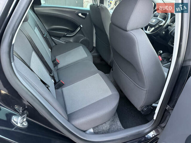 Черный Сеат Ибица, объемом двигателя 1.2 л и пробегом 210 тыс. км за 5600 $, фото 21 на Automoto.ua