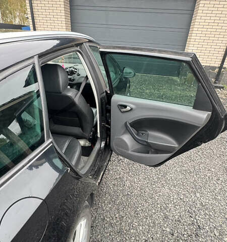 Сеат Ибица 2011 в Камень-Каширский на Automoto.ua Черный Сеат Ибица, объемом двигателя 1.2 л и пробегом 244 тыс. км за 5200 $, фото 4 на Automoto.ua