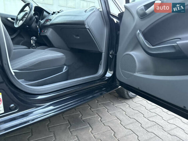 Черный Сеат Ибица, объемом двигателя 1.6 л и пробегом 247 тыс. км за 5500 $, фото 44 на Automoto.ua