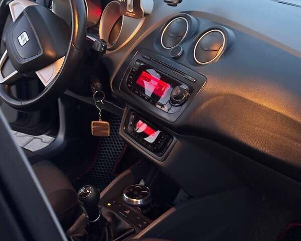 Черный Сеат Ибица, объемом двигателя 1.6 л и пробегом 268 тыс. км за 6198 $, фото 26 на Automoto.ua