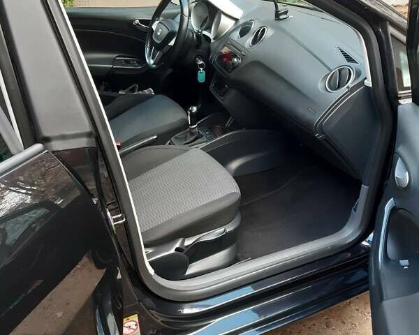 Черный Сеат Ибица, объемом двигателя 1.6 л и пробегом 244 тыс. км за 6500 $, фото 13 на Automoto.ua