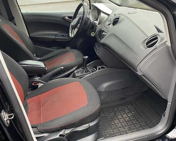 Чорний Сеат Ibiza, об'ємом двигуна 1.6 л та пробігом 266 тис. км за 6199 $, фото 8 на Automoto.ua