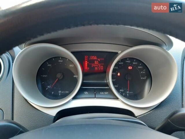 Черный Сеат Ибица, объемом двигателя 1.6 л и пробегом 244 тыс. км за 6500 $, фото 17 на Automoto.ua