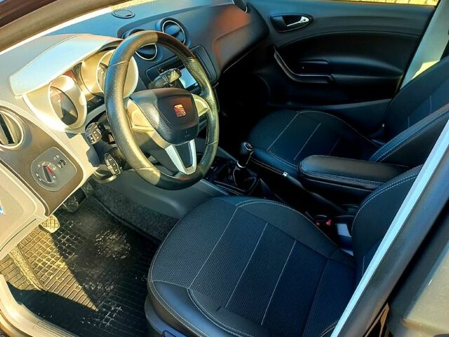 Чорний Сеат Ibiza, об'ємом двигуна 1.2 л та пробігом 225 тис. км за 5999 $, фото 7 на Automoto.ua