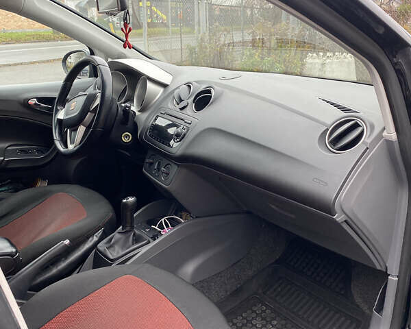 Чорний Сеат Ibiza, об'ємом двигуна 1.6 л та пробігом 266 тис. км за 6199 $, фото 9 на Automoto.ua