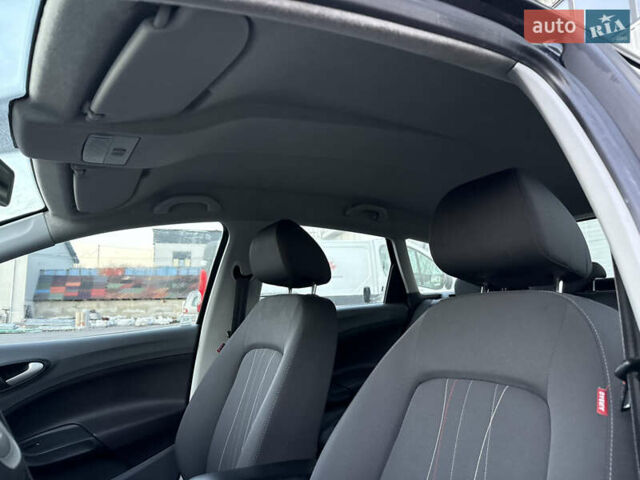 Черный Сеат Ибица, объемом двигателя 1.6 л и пробегом 247 тыс. км за 5500 $, фото 25 на Automoto.ua