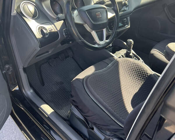 Черный Сеат Ибица, объемом двигателя 1.2 л и пробегом 229 тыс. км за 5900 $, фото 8 на Automoto.ua