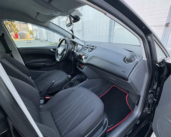 Чорний Сеат Ibiza, об'ємом двигуна 1.2 л та пробігом 233 тис. км за 5900 $, фото 18 на Automoto.ua