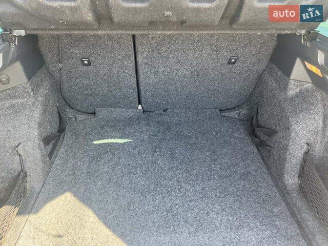 Сеат Ibiza 2011 у Радехове на Automoto.ua Чорний Сеат Ibiza, об'ємом двигуна 1.2 л та пробігом 229 тис. км за 5900 $, фото 11 на Automoto.ua