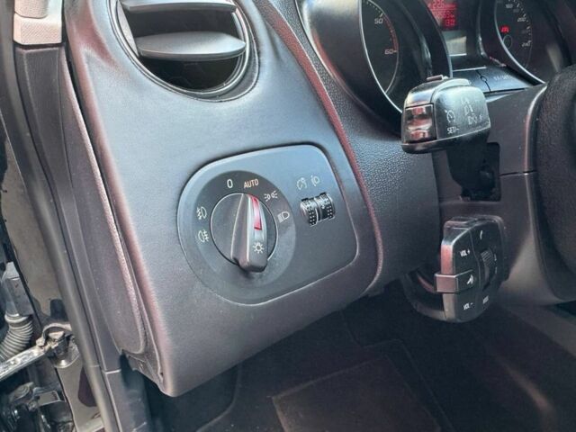 Чорний Сеат Ibiza, об'ємом двигуна 1.2 л та пробігом 202 тис. км за 7300 $, фото 17 на Automoto.ua