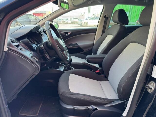 Чорний Сеат Ibiza, об'ємом двигуна 1.2 л та пробігом 202 тис. км за 7300 $, фото 15 на Automoto.ua