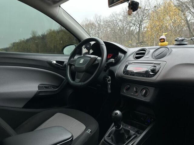 Чорний Сеат Ibiza, об'ємом двигуна 1.2 л та пробігом 200 тис. км за 6700 $, фото 11 на Automoto.ua