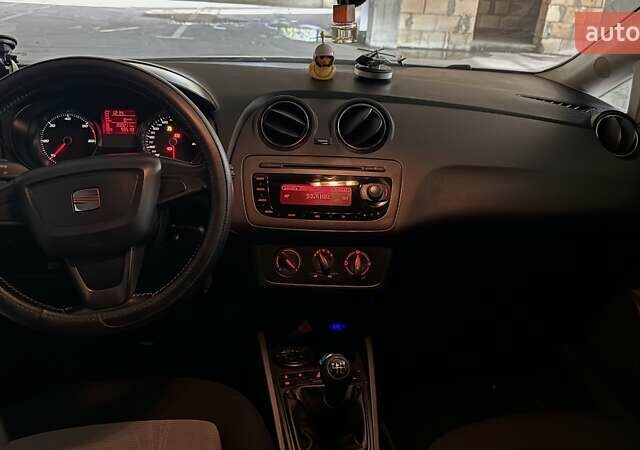 Сеат Ибица 2012 в Днепре (Днепропетровске) на Automoto.ua Черный Сеат Ибица, объемом двигателя 1.2 л и пробегом 200 тыс. км за 6500 $, фото 14 на Automoto.ua