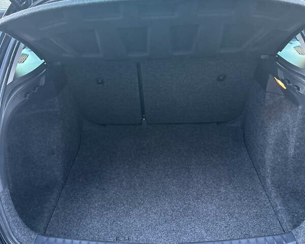 Чорний Сеат Ibiza, об'ємом двигуна 1.4 л та пробігом 208 тис. км за 9699 $, фото 18 на Automoto.ua