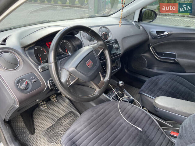 Чорний Сеат Ibiza, об'ємом двигуна 1.2 л та пробігом 266 тис. км за 4500 $, фото 7 на Automoto.ua