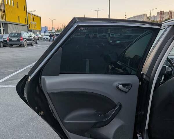 Черный Сеат Ибица, объемом двигателя 1.2 л и пробегом 256 тыс. км за 5000 $, фото 12 на Automoto.ua