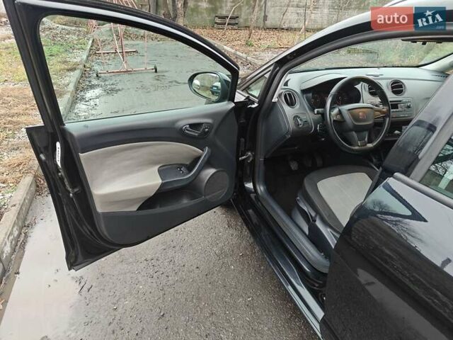 Чорний Сеат Ibiza, об'ємом двигуна 1.6 л та пробігом 235 тис. км за 6900 $, фото 34 на Automoto.ua