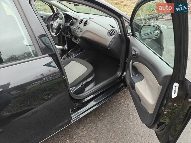 Чорний Сеат Ibiza, об'ємом двигуна 1.6 л та пробігом 235 тис. км за 6900 $, фото 80 на Automoto.ua