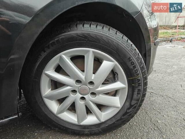 Чорний Сеат Ibiza, об'ємом двигуна 1.6 л та пробігом 235 тис. км за 6900 $, фото 8 на Automoto.ua