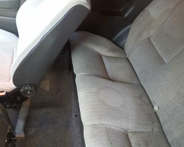 Красный Сеат Ибица, объемом двигателя 1.5 л и пробегом 170 тыс. км за 700 $, фото 10 на Automoto.ua