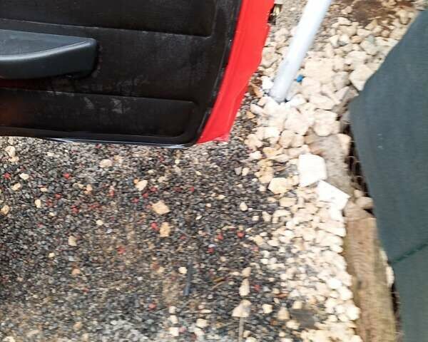 Красный Сеат Ибица, объемом двигателя 1.5 л и пробегом 170 тыс. км за 700 $, фото 5 на Automoto.ua