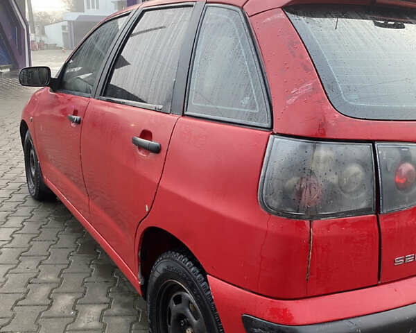 Красный Сеат Ибица, объемом двигателя 1.9 л и пробегом 303 тыс. км за 2999 $, фото 6 на Automoto.ua