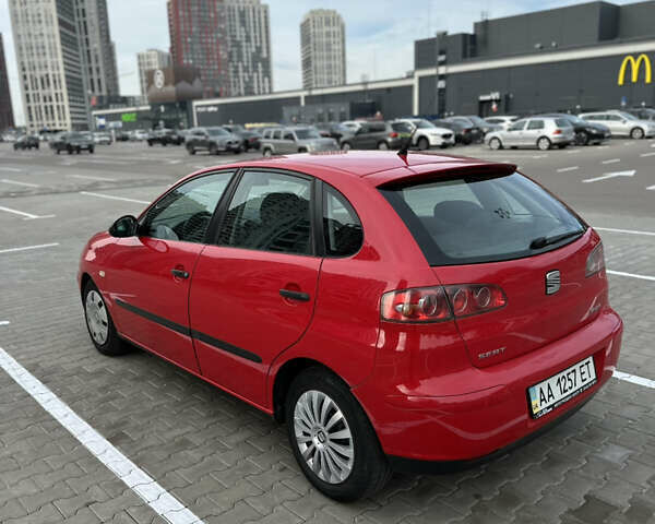 Червоний Сеат Ibiza, об'ємом двигуна 1.4 л та пробігом 217 тис. км за 2900 $, фото 6 на Automoto.ua