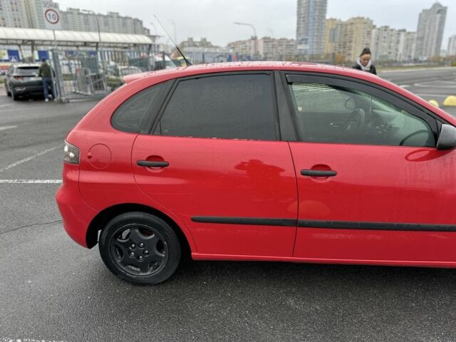 Красный Сеат Ибица, объемом двигателя 1.4 л и пробегом 290 тыс. км за 3800 $, фото 7 на Automoto.ua