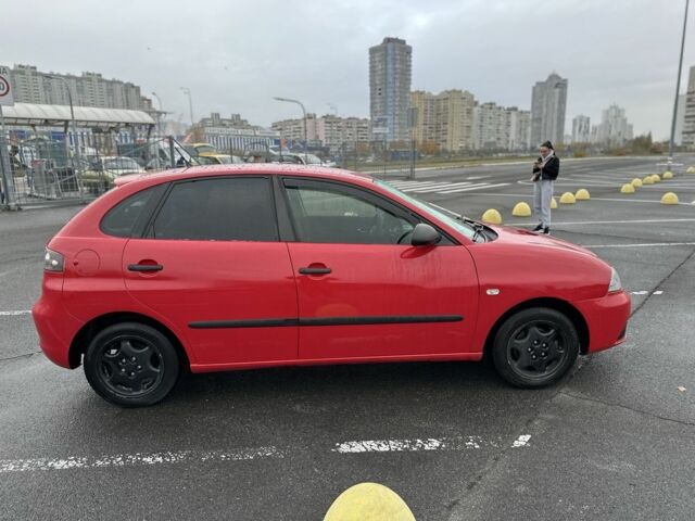 Красный Сеат Ибица, объемом двигателя 1.4 л и пробегом 290 тыс. км за 3800 $, фото 3 на Automoto.ua