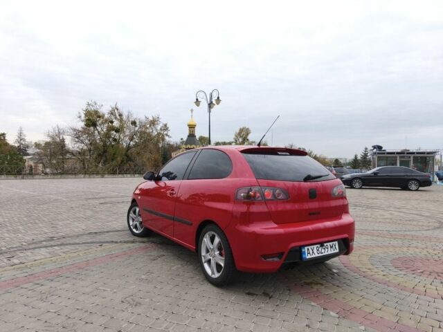 Сеат Ibiza 2006 у Харкові на Automoto.ua Червоний Сеат Ibiza, об'ємом двигуна 2 л та пробігом 130 тис. км за 3800 $, фото 2 на Automoto.ua