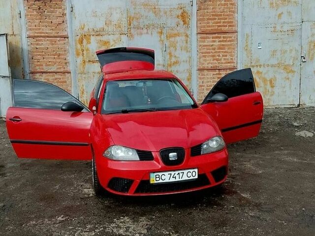 Червоний Сеат Ibiza, об'ємом двигуна 1.4 л та пробігом 179 тис. км за 3000 $, фото 1 на Automoto.ua
