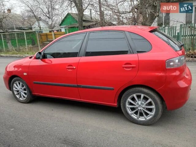 Красный Сеат Ибица, объемом двигателя 1.4 л и пробегом 172 тыс. км за 3000 $, фото 7 на Automoto.ua